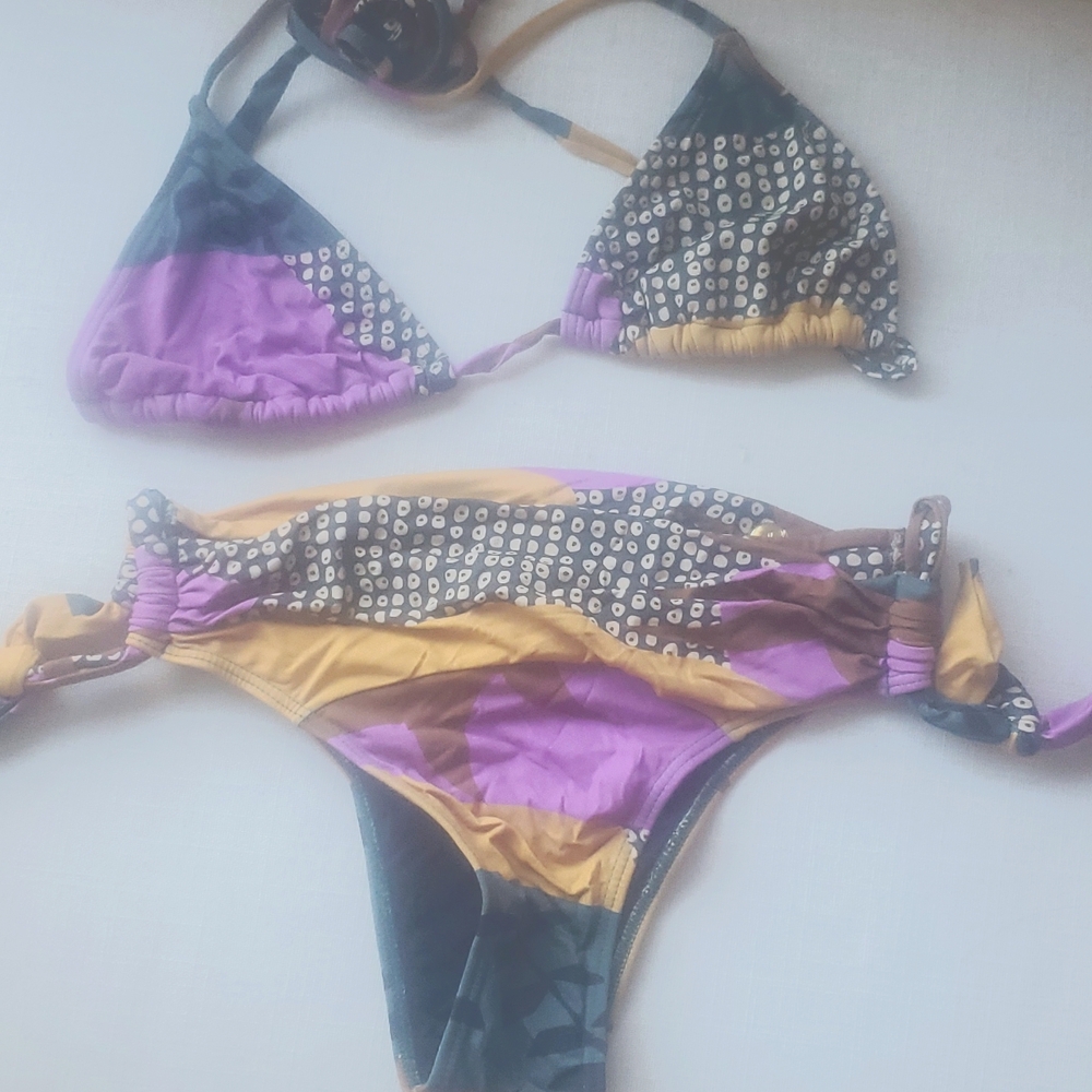 Bikini
